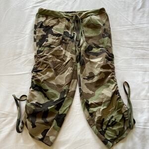 Y2K Made in Italy camo legging capris ruched tie detail S